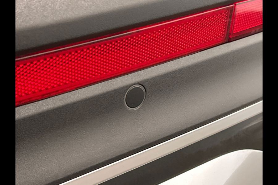 Hyundai Santa Fe 1.6 T-GDI PHEV 7 Persoons Carplay Adaptive-cruise Leder Camera Krell audio