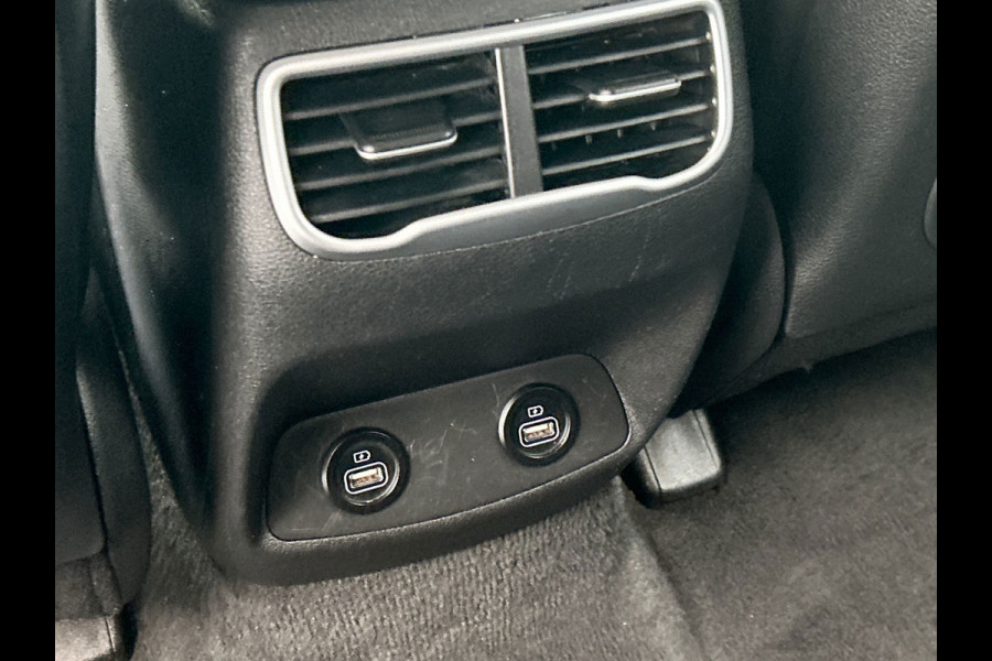 Hyundai Santa Fe 1.6 T-GDI PHEV 7 Persoons Carplay Adaptive-cruise Leder Camera Krell audio