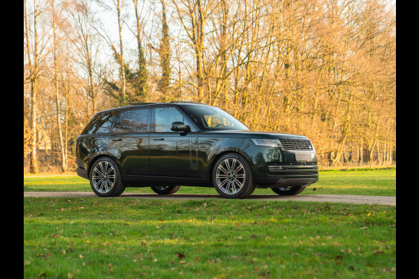 Land Rover Range Rover 3.0 D350 Autobiography MHEV | British Racing Green | Massage | Meridian Signature | Elektr. trekhaak | Stoelventilatie