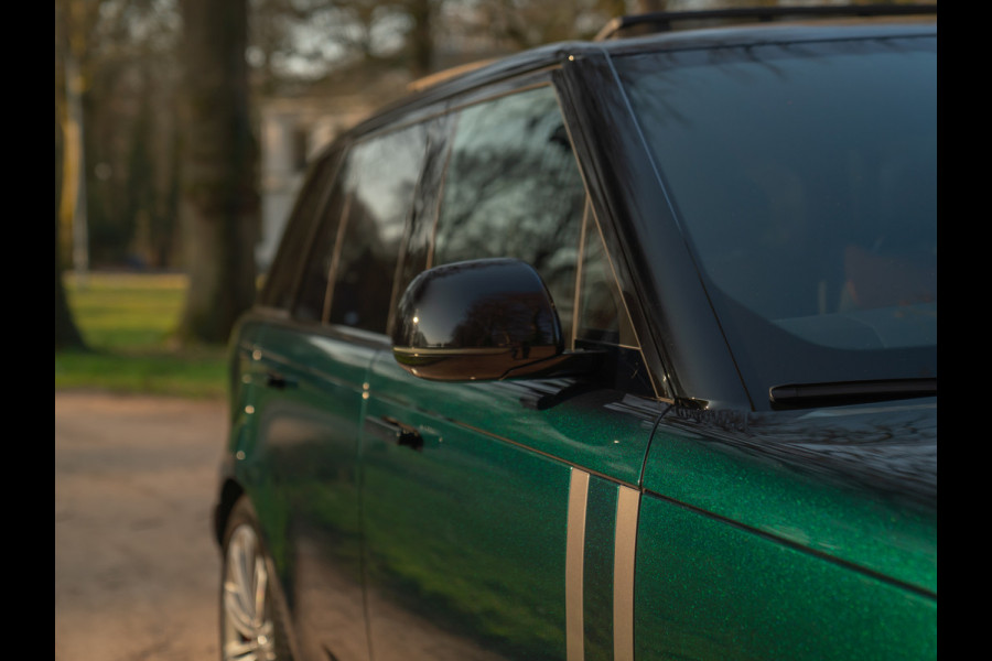 Land Rover Range Rover 3.0 D350 Autobiography MHEV | British Racing Green | Massage | Meridian Signature | Elektr. trekhaak | Stoelventilatie