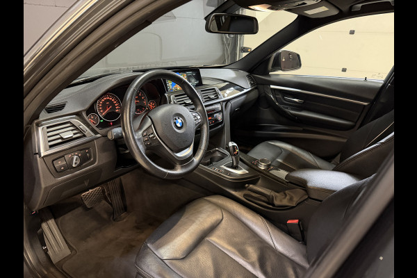 BMW 3 Serie Touring 318i High Executive Automaat | Leder | Stoelverwarming | Full LED | Navi | PDC V+A