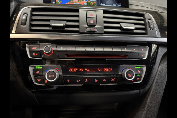 BMW 3 Serie Touring 318i High Executive Automaat | Leder | Stoelverwarming | Full LED | Navi | PDC V+A