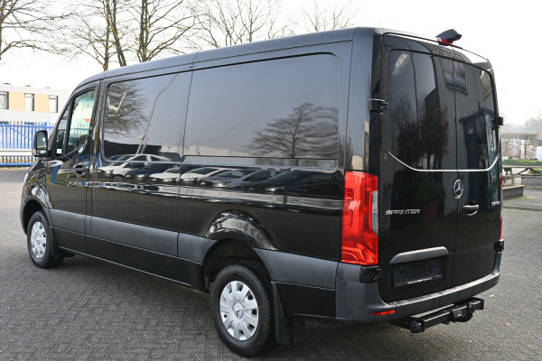 Mercedes-Benz Sprinter 317 CDI L2H1 Geveerde stoel, MBUX met Camera, Apple Carplay/Android Auto