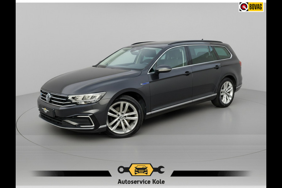 Volkswagen Passat Variant 1.4 TSI PHEV * Camera * Stoelverwarming * Lane-assistent *