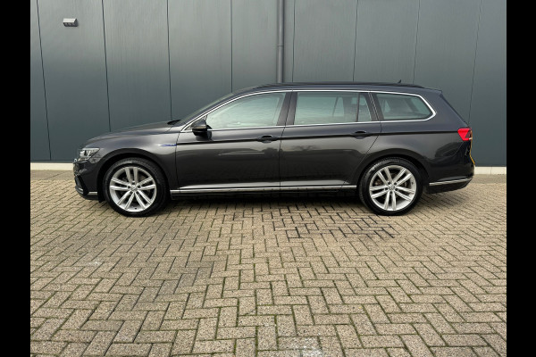 Volkswagen Passat Variant 1.4 TSI PHEV * Camera * Stoelverwarming * Lane-assistent *
