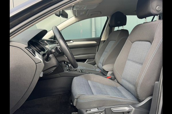 Volkswagen Passat Variant 1.4 TSI PHEV * Camera * Stoelverwarming * Lane-assistent *