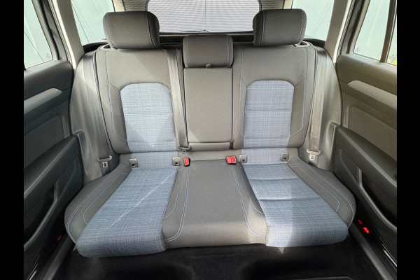 Volkswagen Passat Variant 1.4 TSI PHEV * Camera * Stoelverwarming * Lane-assistent *