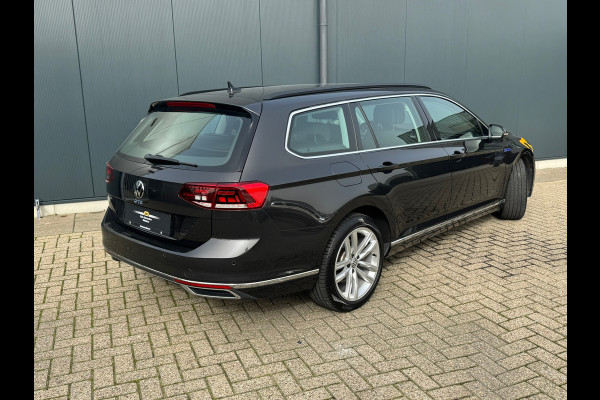 Volkswagen Passat Variant 1.4 TSI PHEV * Camera * Stoelverwarming * Lane-assistent *