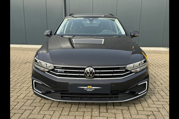 Volkswagen Passat Variant 1.4 TSI PHEV * Camera * Stoelverwarming * Lane-assistent *