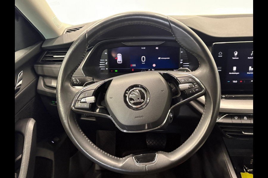 Škoda Octavia Combi 1.0 e-TSI Business Edition Navigatie Apple Carplay/Android Auto Parkeersensoren Adaptive Cruise Control Virtual Cockpit Full Led Climate Control Lichtmetalen velgen