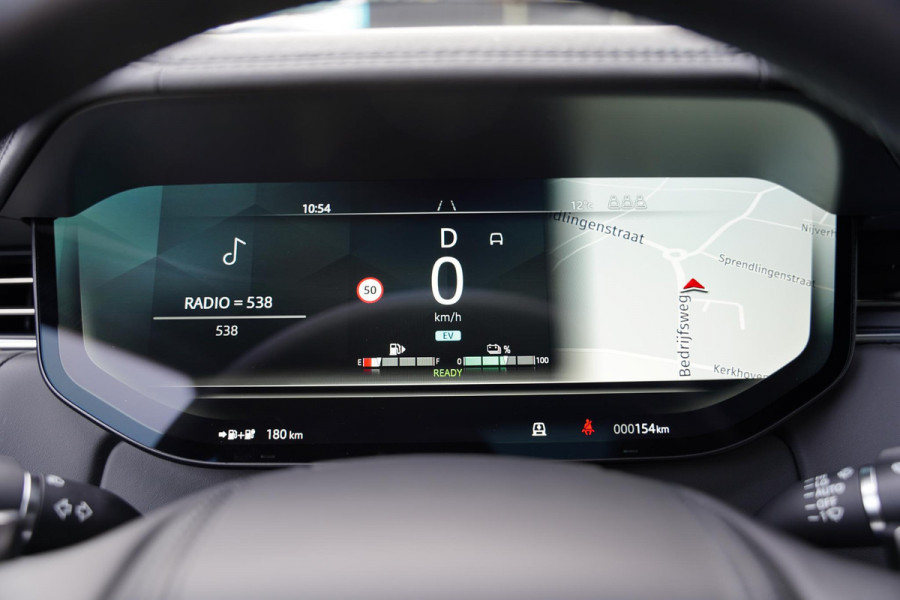 Land Rover Range Rover P460 E HSE Meridian / Panoramadak