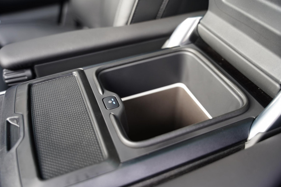 Land Rover Range Rover P460 E HSE Meridian / Panoramadak