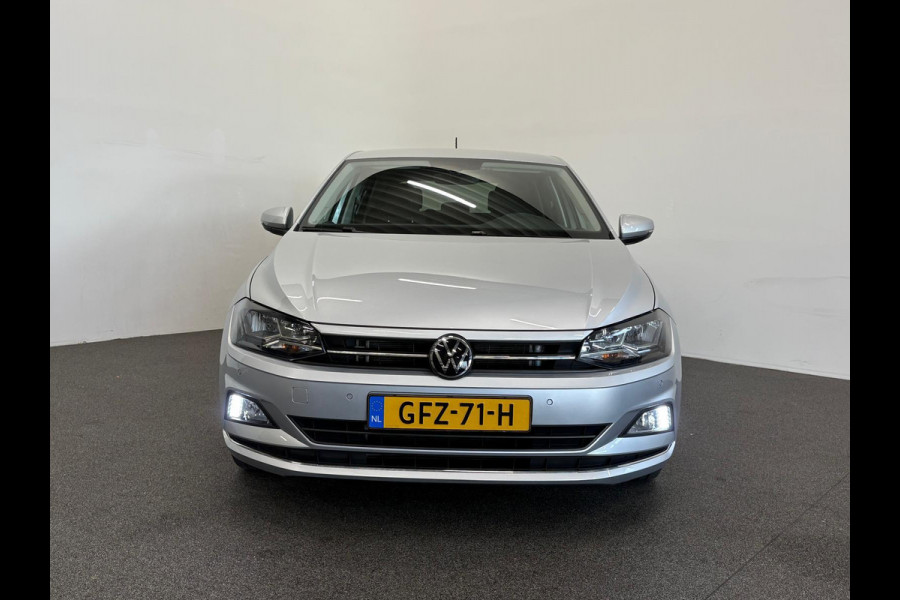 Volkswagen Polo 1.0 TSI 110pk DSG Highline | Navigatie | Apple Carplay/Android Auto | Parkeersensoren | Adaptive Cruise Control | Stoelverwarming | Getinte ramen | Climatronic