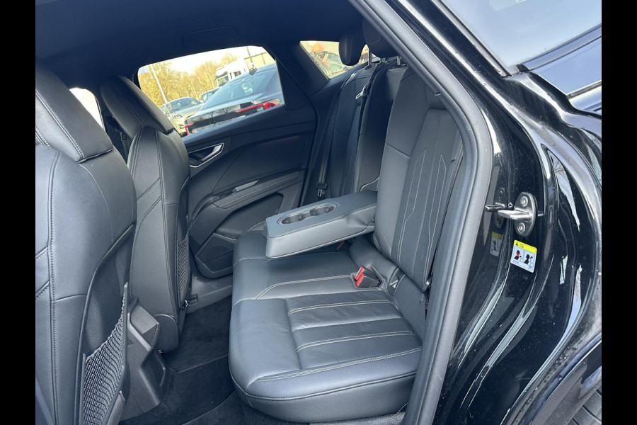 Audi Q4 Sportback e-tron 50 quattro S edition 77 kWh S-LINE BINNEN + BUITEN| SOH 93% | LEER |MATRIX LED| ADAPTIVE CRUISE CONTROL | ELEKTRISCHE ACHTERKLEP| CAMERA| 21 INCH!