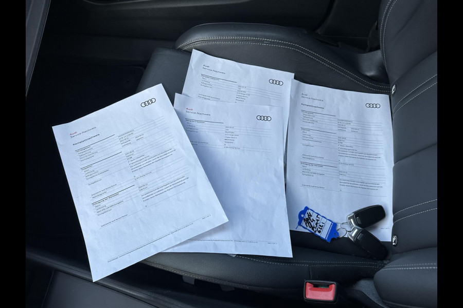 Audi Q4 Sportback e-tron 50 quattro S edition 77 kWh S-LINE BINNEN + BUITEN| SOH 93% | LEER |MATRIX LED| ADAPTIVE CRUISE CONTROL | ELEKTRISCHE ACHTERKLEP| CAMERA| 21 INCH!