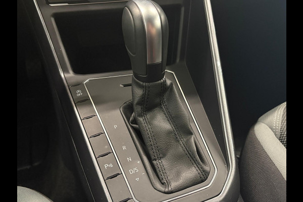 Volkswagen Polo 1.0 TSI 110pk DSG Highline | Navigatie | Apple Carplay/Android Auto | Parkeersensoren | Adaptive Cruise Control | Stoelverwarming | Getinte ramen | Climatronic