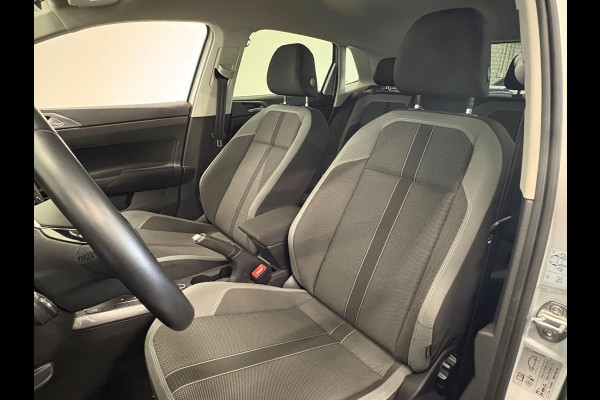 Volkswagen Polo 1.0 TSI 110pk DSG Highline | Navigatie | Apple Carplay/Android Auto | Parkeersensoren | Adaptive Cruise Control | Stoelverwarming | Getinte ramen | Climatronic