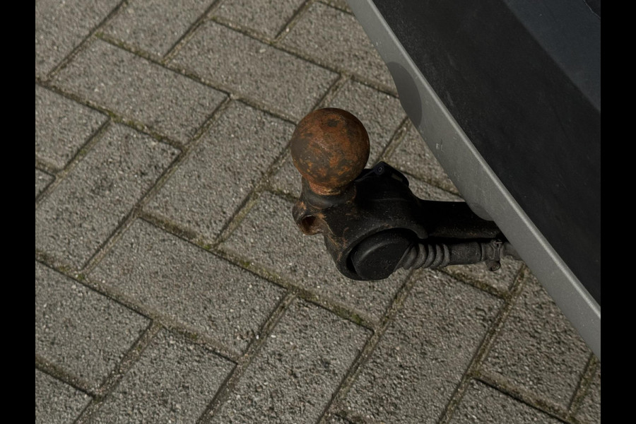 Renault Espace 1.8 TCe Intens 7p. NL-AUTO | PANODAK | 1/2 LEDER | 225 PK | TREKHAAK