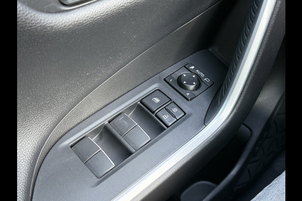 Toyota RAV4 2.5 Hybrid Team D | CarPlay | Navi | Camera | ACC | LED | keyless