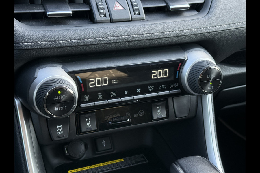 Toyota RAV4 2.5 Hybrid Team D | CarPlay | Navi | Camera | ACC | LED | keyless