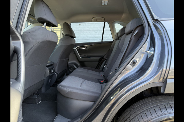 Toyota RAV4 2.5 Hybrid Team D | CarPlay | Navi | Camera | ACC | LED | keyless