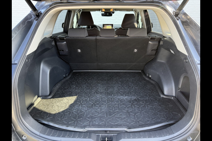 Toyota RAV4 2.5 Hybrid Team D | CarPlay | Navi | Camera | ACC | LED | keyless