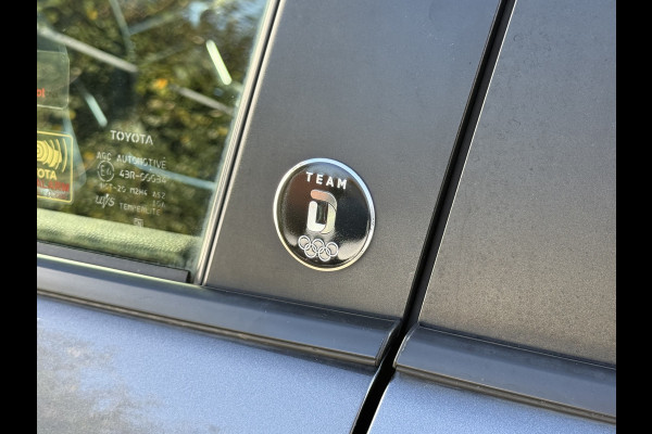 Toyota RAV4 2.5 Hybrid Team D | CarPlay | Navi | Camera | ACC | LED | keyless