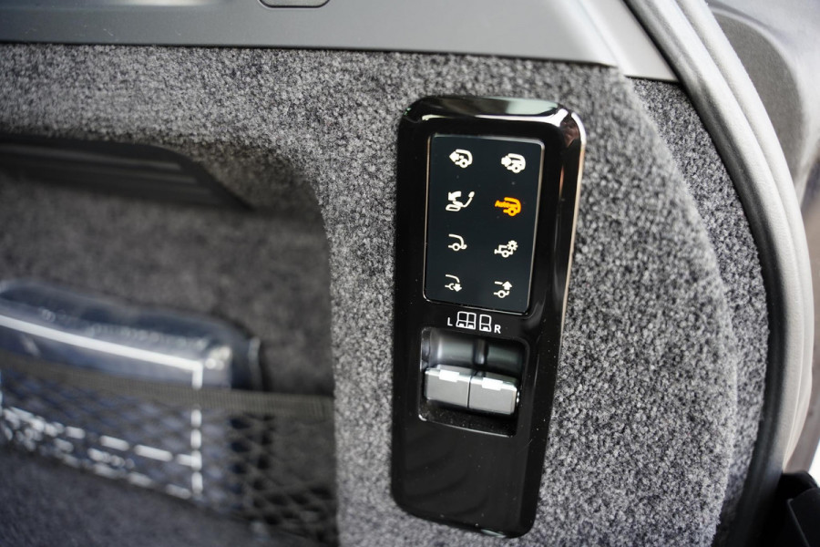 Land Rover Range Rover D350 Autobiography 23 Inch / Elekt. Trekhaak / Massage