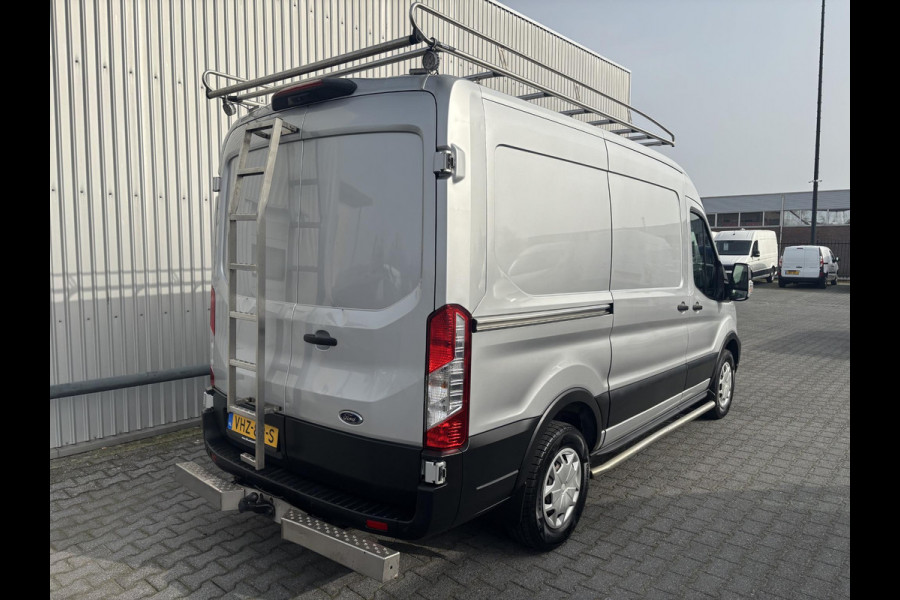 Ford Transit 2.0 L2H2 RWD*A/C*CRUISE*HAAK*CAM*WERKPLAATS*OMVORM