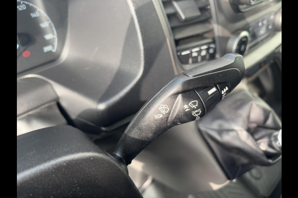 Ford Transit 2.0 L2H2 RWD*A/C*CRUISE*HAAK*CAM*WERKPLAATS*OMVORM