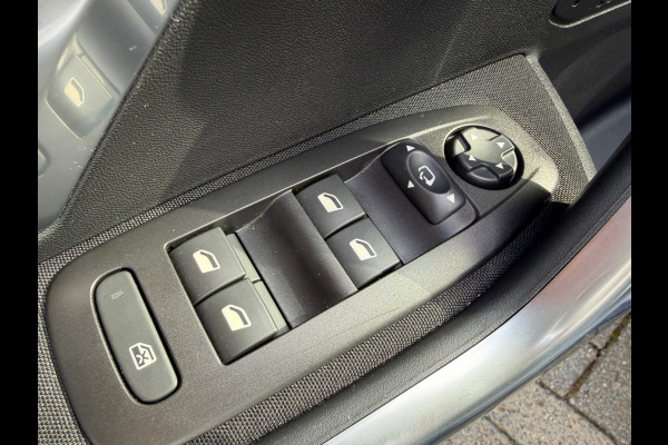 Peugeot 2008 1.2 PureTech Allure, NAP, 1e eigenaar