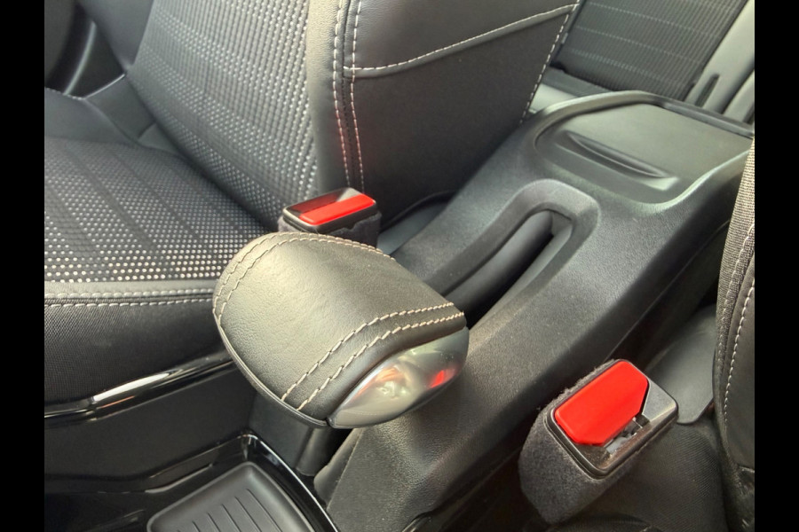 Peugeot 2008 1.2 PureTech Allure, NAP, 1e eigenaar