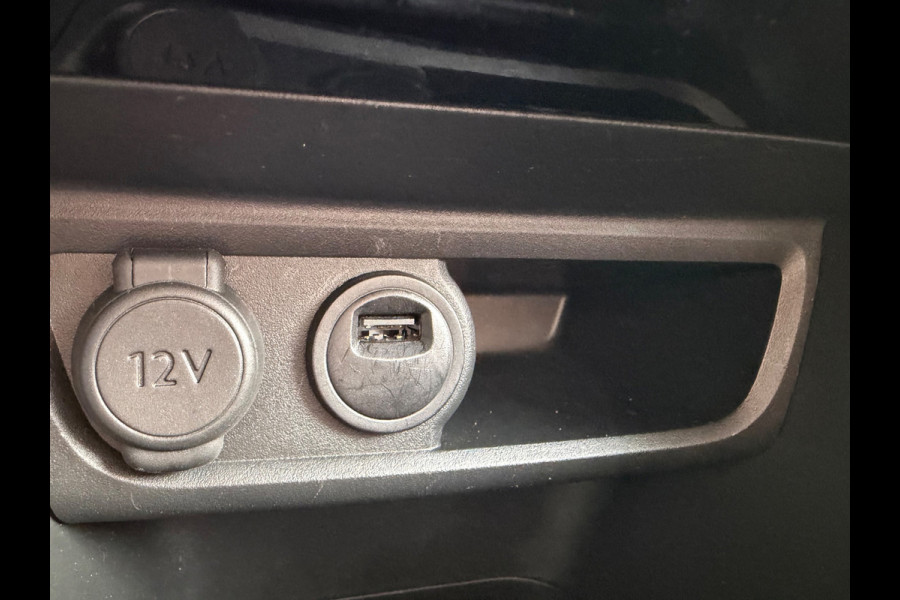 Peugeot 2008 1.2 PureTech Allure, NAP, 1e eigenaar