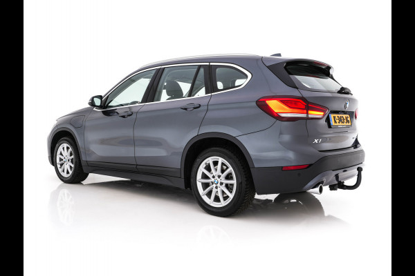 BMW X1 xDrive25e eDrive Edition ( Plug-In ) (INCL-BTW) *LEATHER | FULL-LED | HARMAN/KARDON | CAMERA | HEATED-COMFORTSEATS | NAVI-FULLMAP | ECC | KEYLESS |  PDC | CRUISE | DAB | TOWBAR | HEAD-UP | 17''ALU*