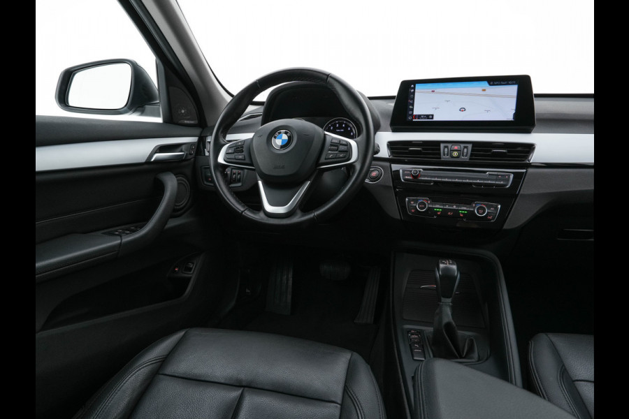 BMW X1 xDrive25e eDrive Edition ( Plug-In ) (INCL-BTW) *LEATHER | FULL-LED | HARMAN/KARDON | CAMERA | HEATED-COMFORTSEATS | NAVI-FULLMAP | ECC | KEYLESS |  PDC | CRUISE | DAB | TOWBAR | HEAD-UP | 17''ALU*