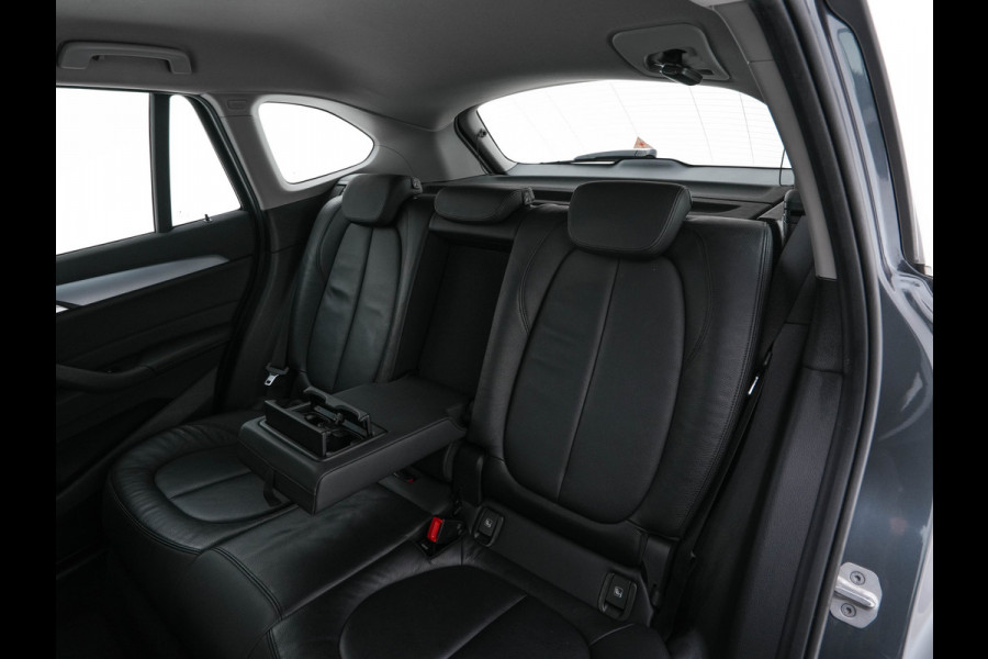 BMW X1 xDrive25e eDrive Edition ( Plug-In ) (INCL-BTW) *LEATHER | FULL-LED | HARMAN/KARDON | CAMERA | HEATED-COMFORTSEATS | NAVI-FULLMAP | ECC | KEYLESS |  PDC | CRUISE | DAB | TOWBAR | HEAD-UP | 17''ALU*