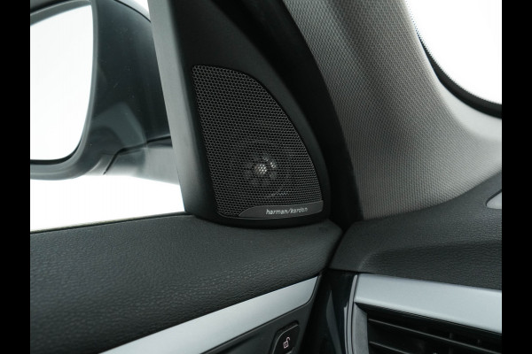 BMW X1 xDrive25e eDrive Edition ( Plug-In ) (INCL-BTW) *LEATHER | FULL-LED | HARMAN/KARDON | CAMERA | HEATED-COMFORTSEATS | NAVI-FULLMAP | ECC | KEYLESS |  PDC | CRUISE | DAB | TOWBAR | HEAD-UP | 17''ALU*