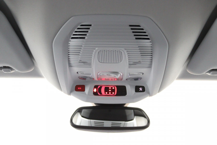 Peugeot 5008 1.2*130PK*ECC*CRUISE*NAVI*HAAK*CAM*7PERS.*