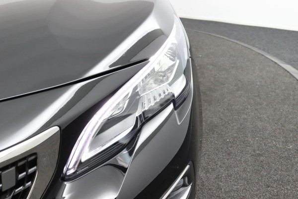 Peugeot 5008 1.2*130PK*ECC*CRUISE*NAVI*HAAK*CAM*7PERS.*