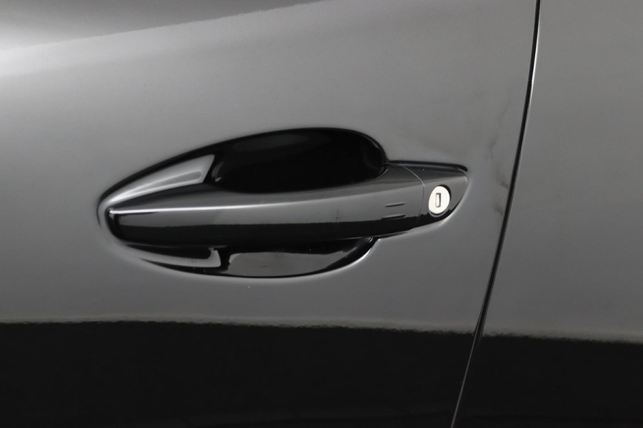 Peugeot 5008 1.2*130PK*ECC*CRUISE*NAVI*HAAK*CAM*7PERS.*