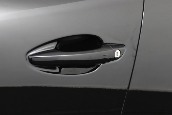 Peugeot 5008 1.2*130PK*ECC*CRUISE*NAVI*HAAK*CAM*7PERS.*