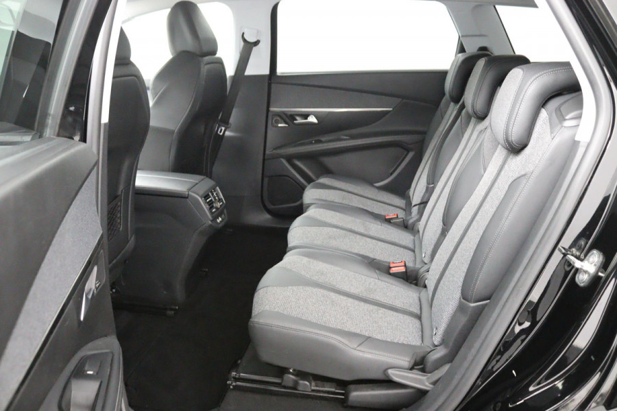 Peugeot 5008 1.2*130PK*ECC*CRUISE*NAVI*HAAK*CAM*7PERS.*