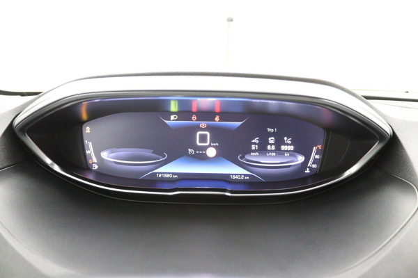 Peugeot 5008 1.2*130PK*ECC*CRUISE*NAVI*HAAK*CAM*7PERS.*