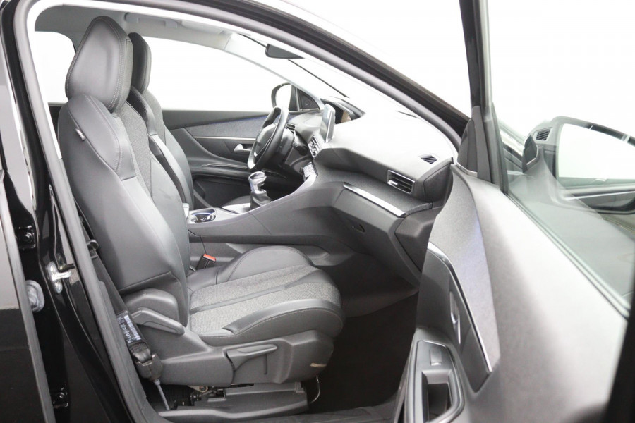 Peugeot 5008 1.2*130PK*ECC*CRUISE*NAVI*HAAK*CAM*7PERS.*