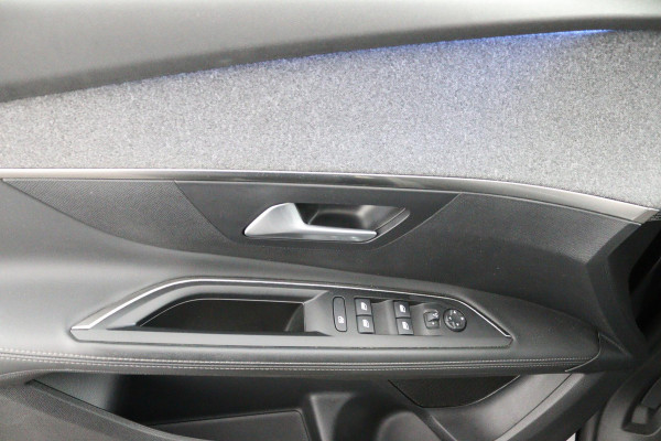 Peugeot 5008 1.2*130PK*ECC*CRUISE*NAVI*HAAK*CAM*7PERS.*