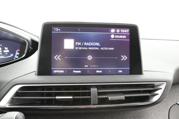 Peugeot 5008 1.2*130PK*ECC*CRUISE*NAVI*HAAK*CAM*7PERS.*