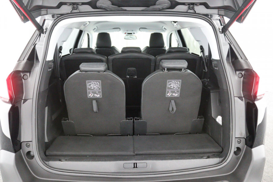 Peugeot 5008 1.2*130PK*ECC*CRUISE*NAVI*HAAK*CAM*7PERS.*