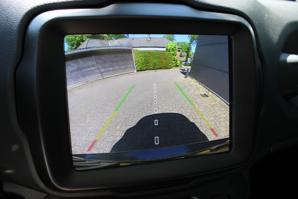 Jeep Renegade 4xe 190 Plug-in Hybrid S | Panoramadak | Leder | Led | Camera | Parkeer assistent