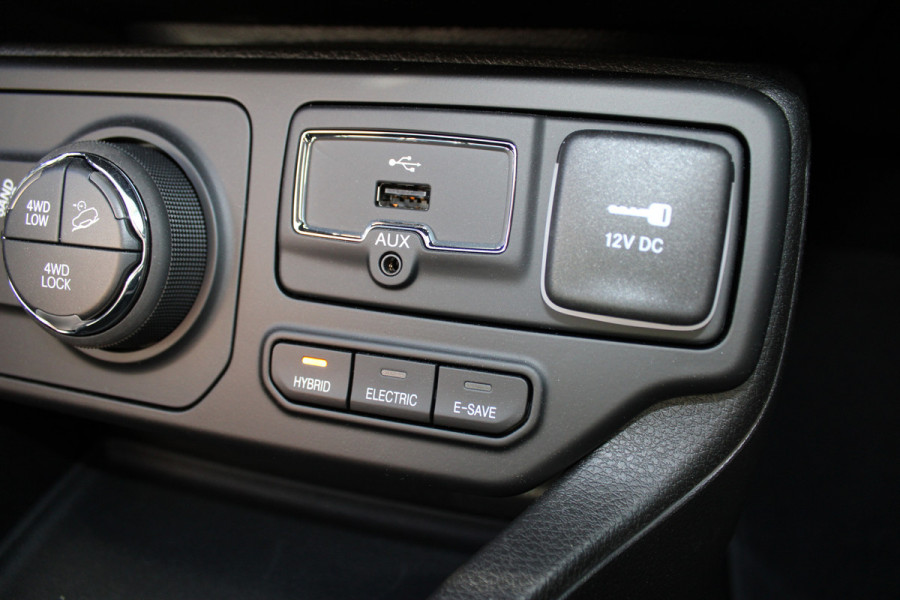 Jeep Renegade 4xe 190 Plug-in Hybrid S | Panoramadak | Leder | Led | Camera | Parkeer assistent