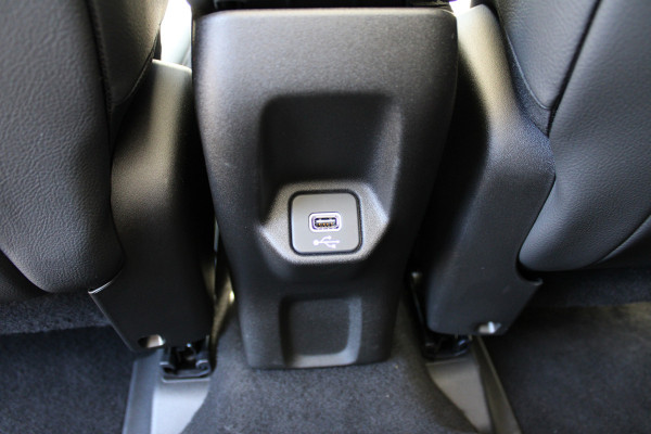 Jeep Renegade 4xe 190 Plug-in Hybrid S | Panoramadak | Leder | Led | Camera | Parkeer assistent